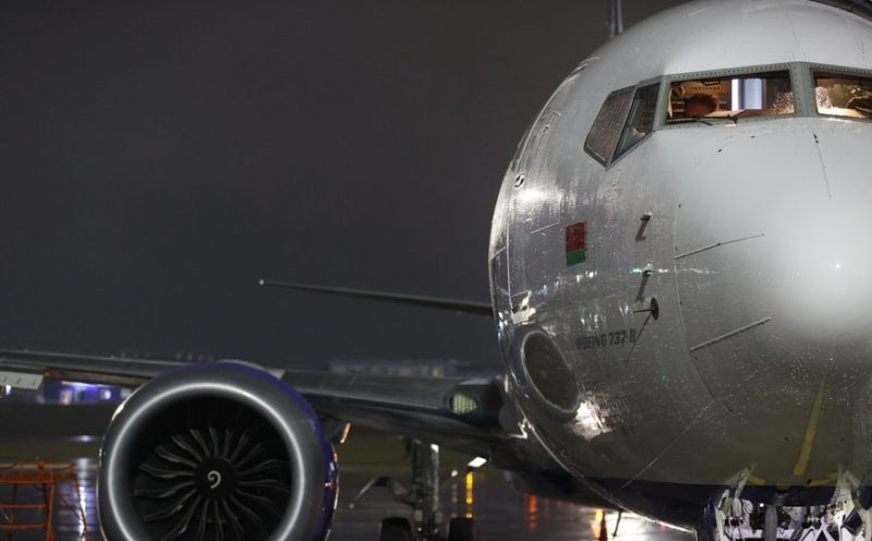 Самолет белавиа