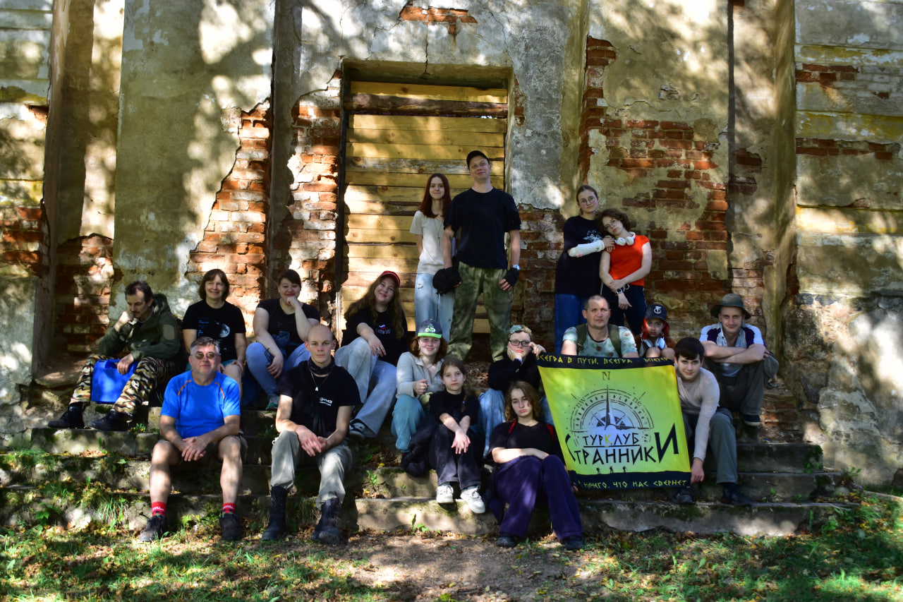 Дуброво костел туристы