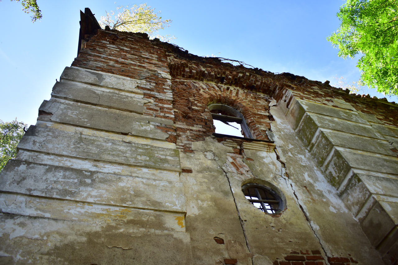 руины костела