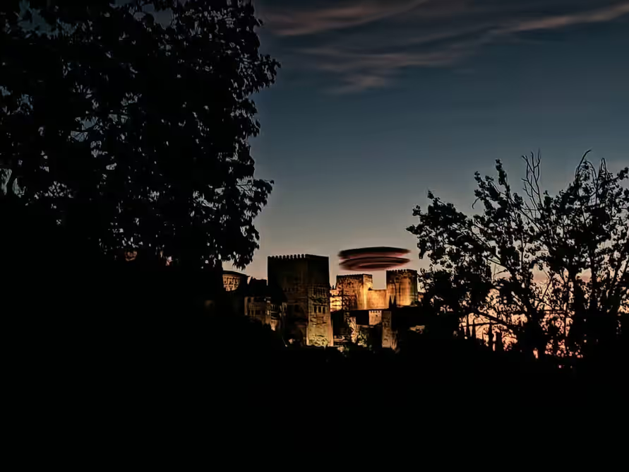 Испания НЛО в небе