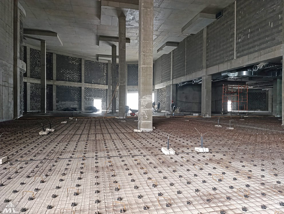 работы на стройплощадке пол