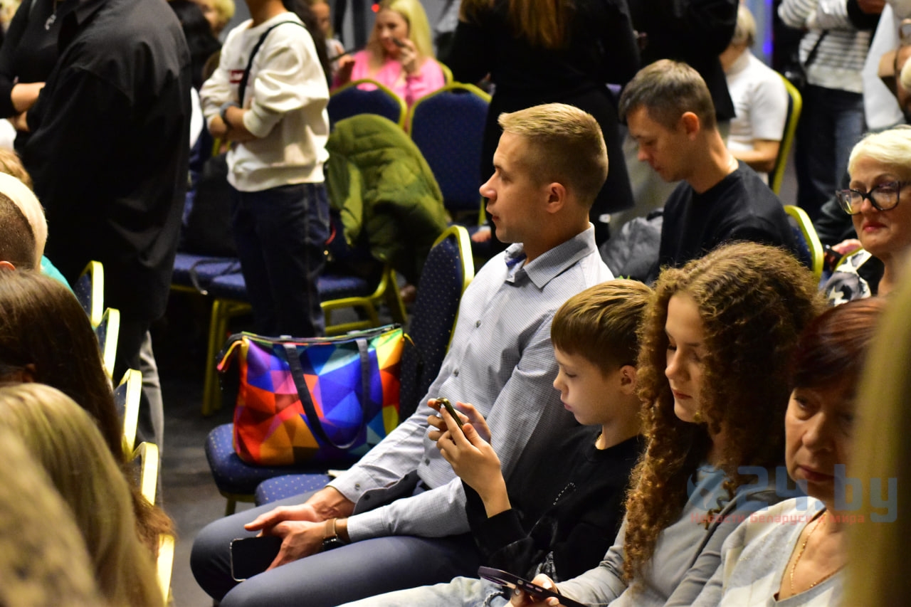 модель показ мод