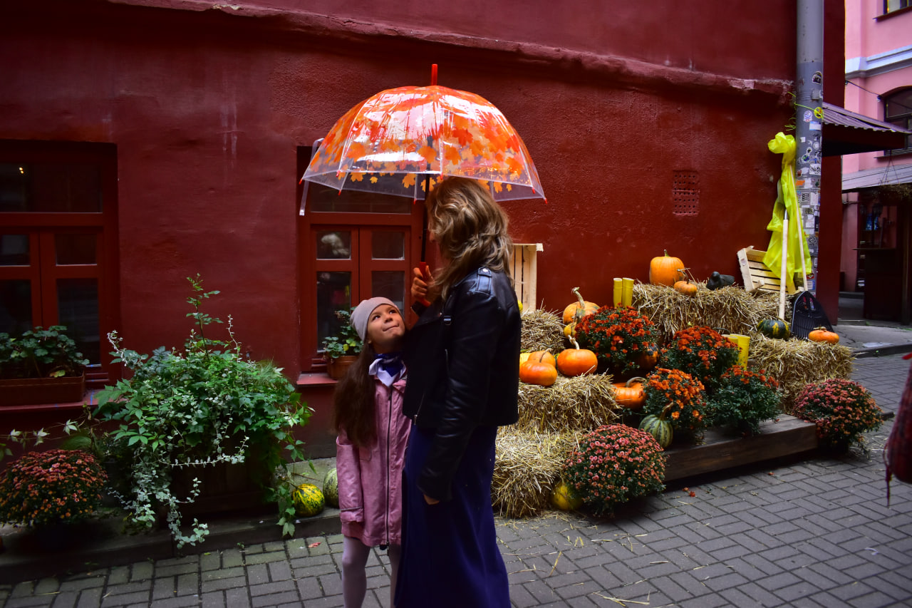 мама дочка осень