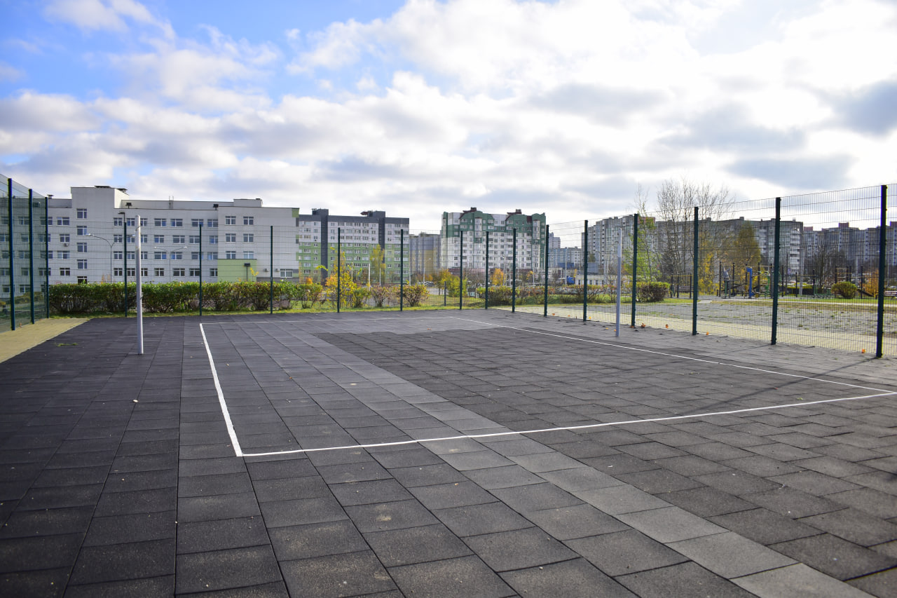 волейбольная площадка