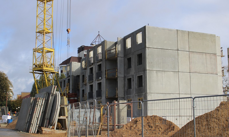 многоэтажный дом 