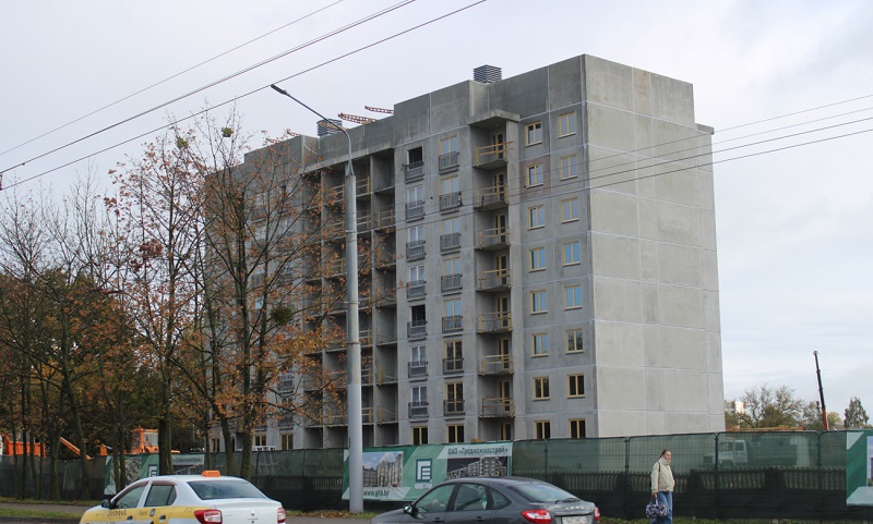 многоэтажный дом 