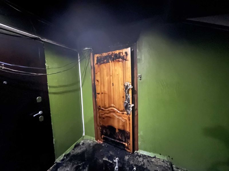 В Гродно мужчина устроил поджог двери квартиры своей бывшей супруги