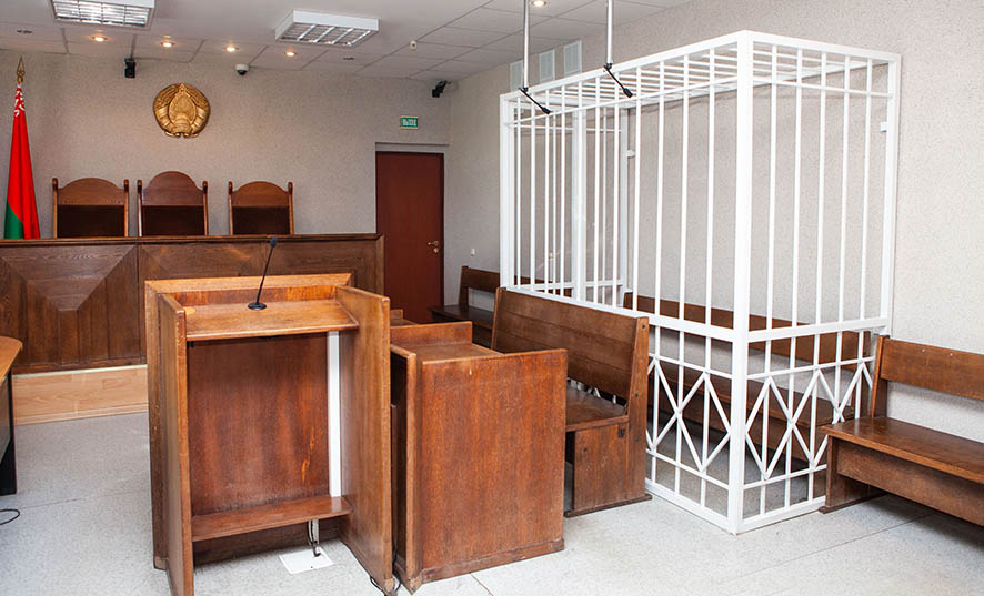 17 миллионов мимо кассы: экс-главу крупного предприятия Могилева осудили за ущерб государству