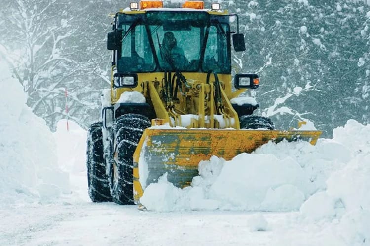 Уборка снега