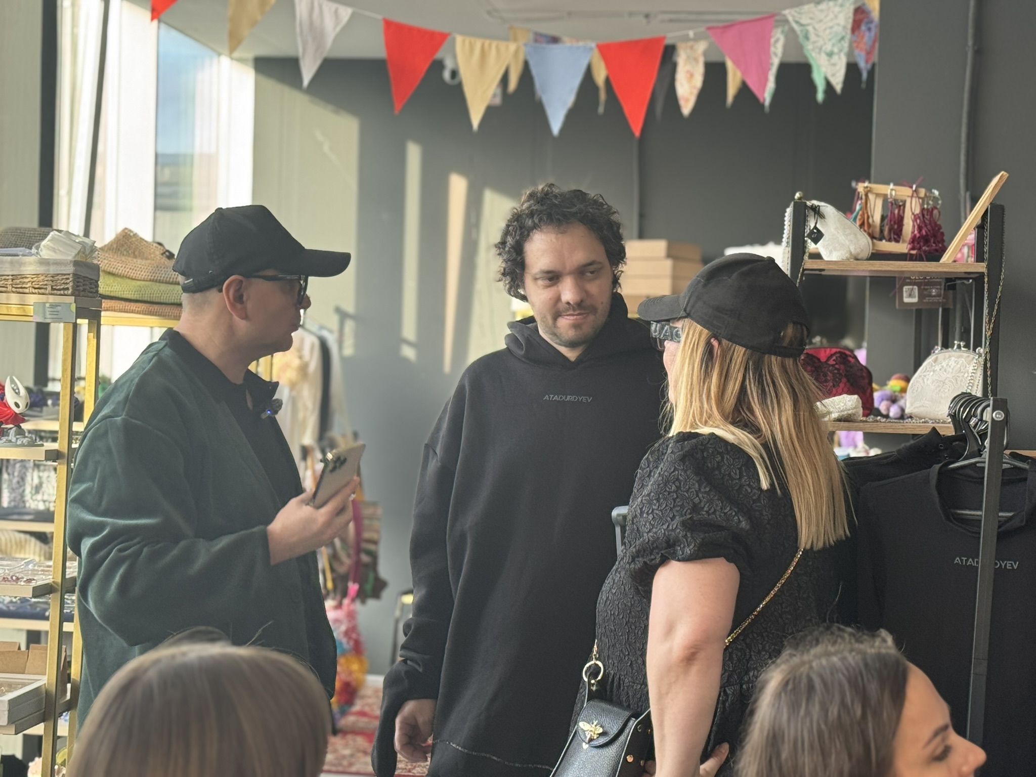 открытие шоурума 