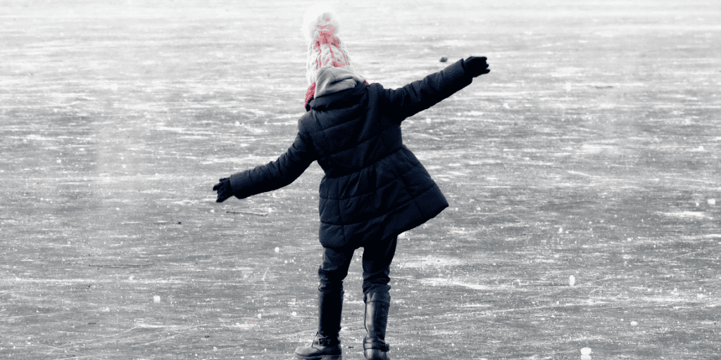 Хрупкий лед – смертельная ловушка: в Гродненской области ввели строгий запрет