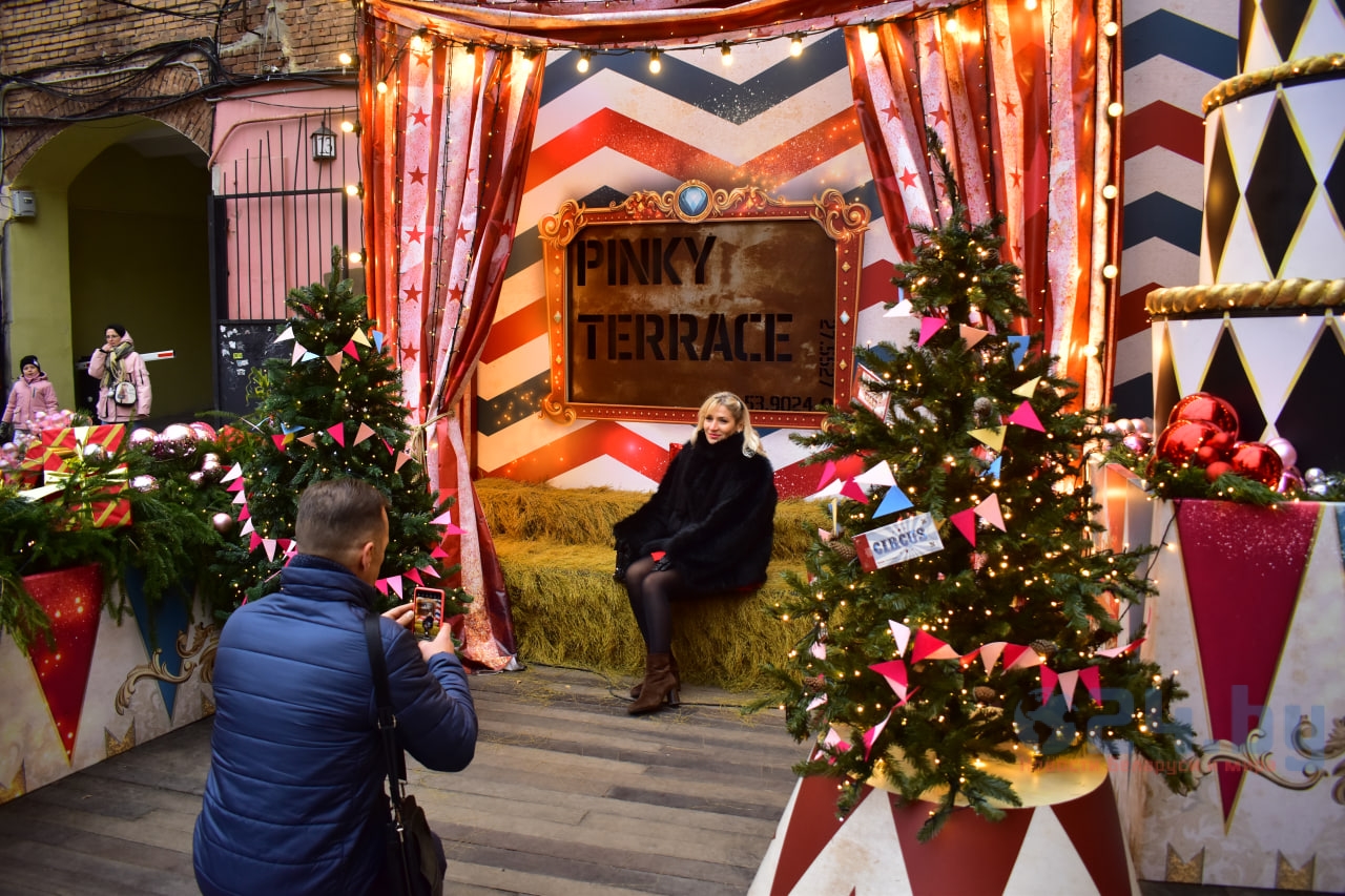 фотозона цирк