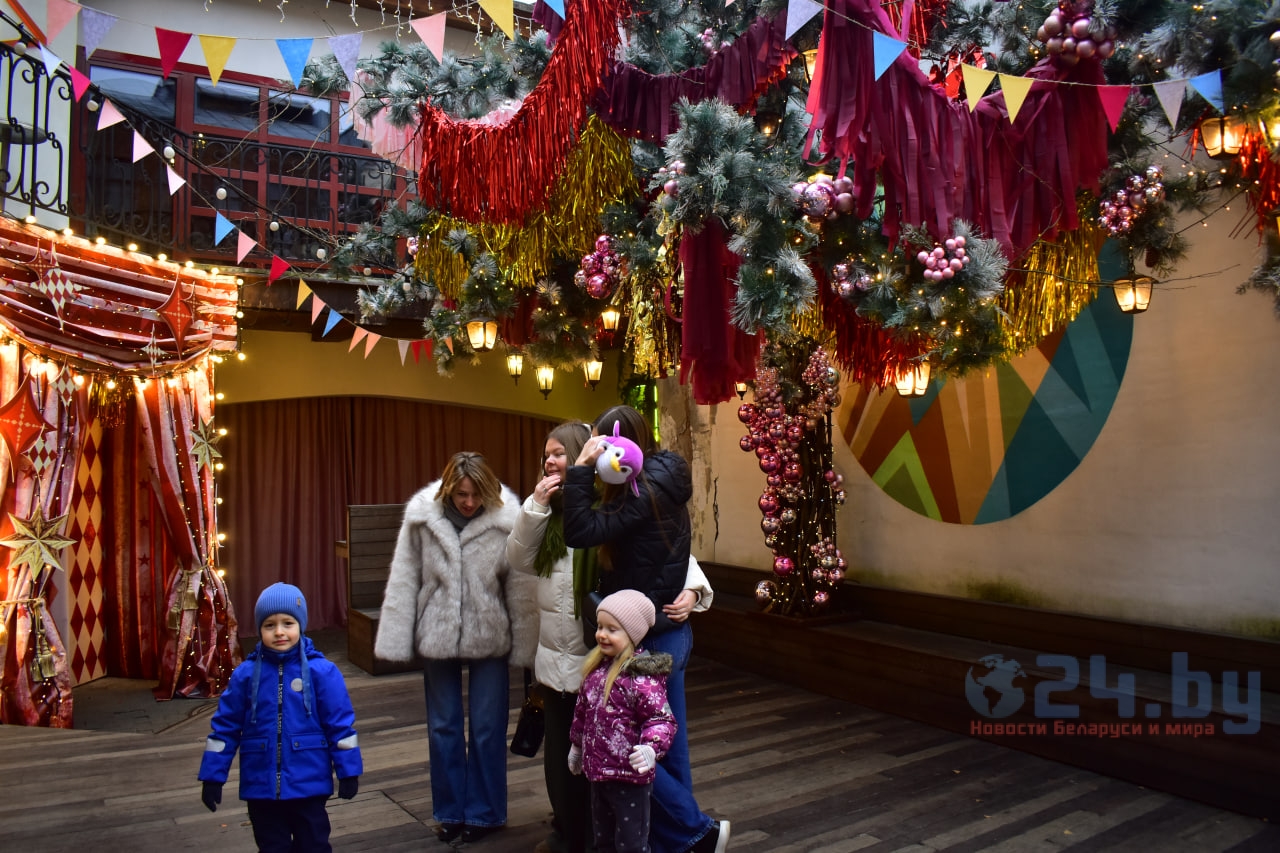 шапито фотозона