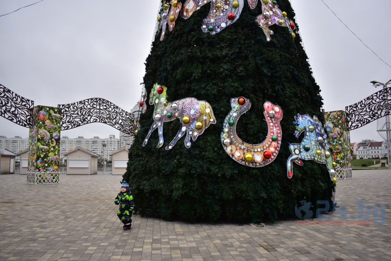 новый год елочка