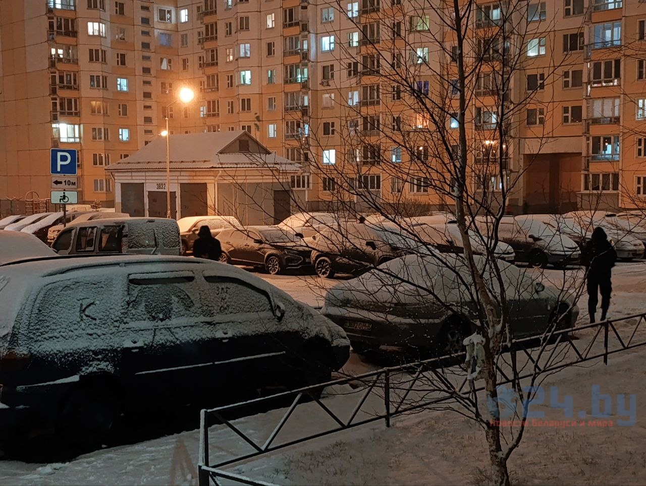 машины снег