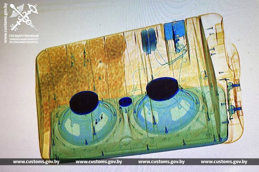 рентгеновское сканирование музыкальной колонки на таможне Брест