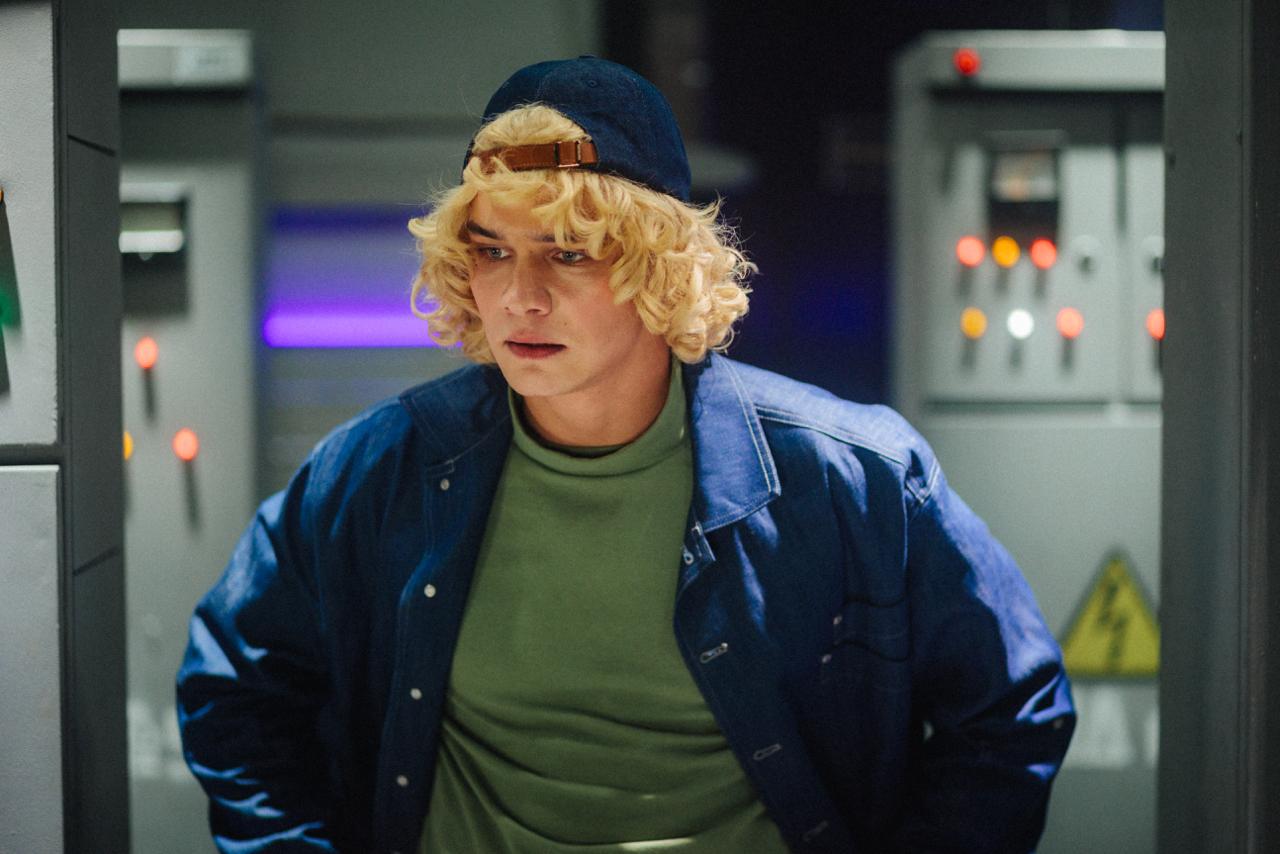 электроник