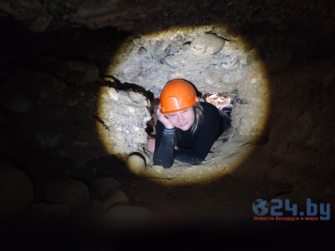 лаз в пещеру