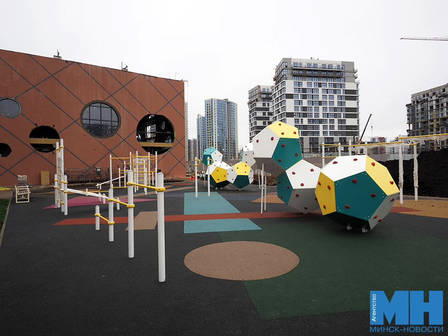 Школа площадка