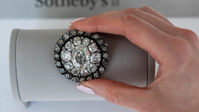 Брошь Наполеона