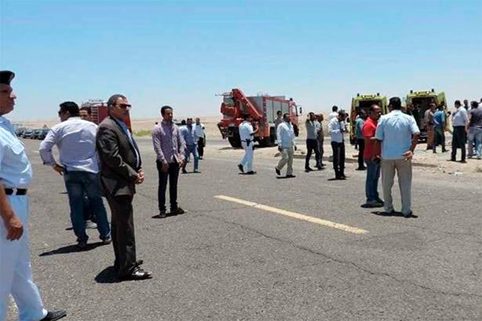 Автобус с туристами в Египте попал в жуткое ДТП: десятки россиян среди пострадавших