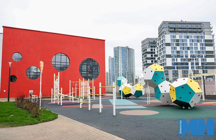 новая школа Минск Мир 228 открытие бассейн