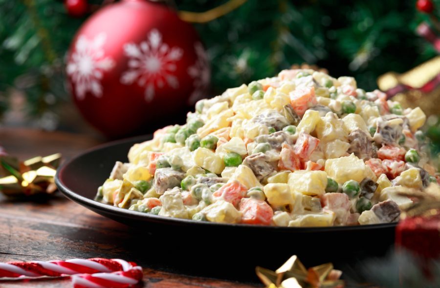 Новогоднее оливье сколько будет стоить приготовить Новый год 2026