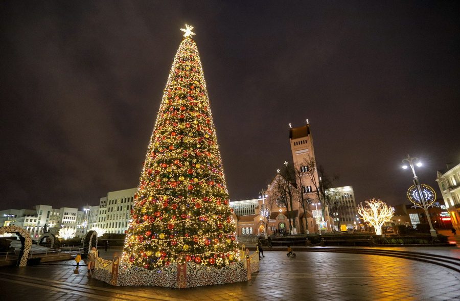 Елка новогодняя иллюминация Минск стоимость Мингорсвет