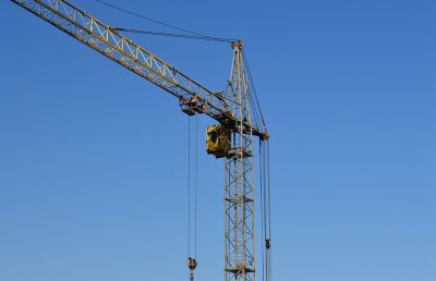 башенный кран стройка