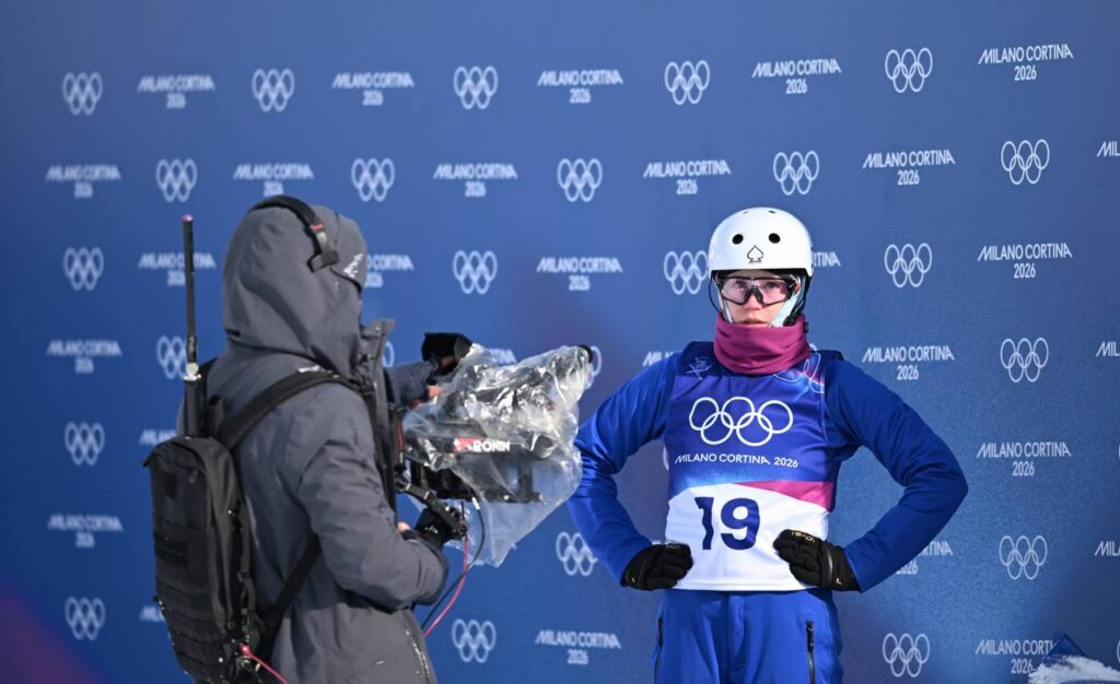 Олимпийские игры в Италии Анна Гуськова фристайл прыжки акробатика соревнования подиум зимний спорт зима Ливиньо